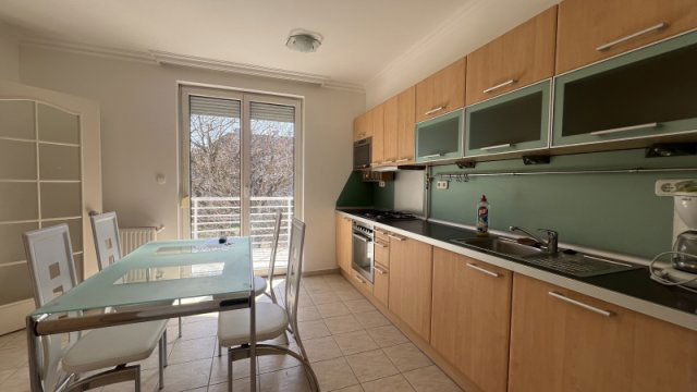 Eladó téglalakás, Budapesten, XIV. kerületben 125 M Ft, 3 szobás