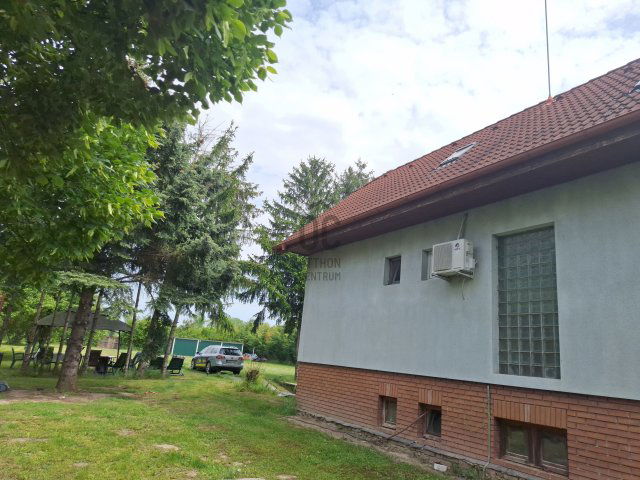 Eladó családi ház, Érden 179 M Ft, 5 szobás