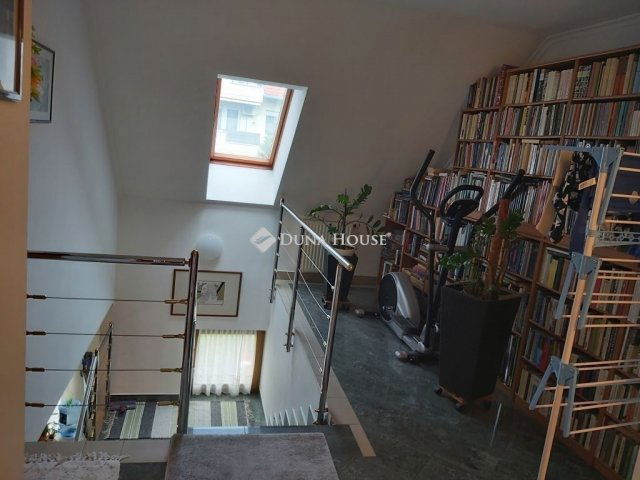 Eladó téglalakás, Budapesten, XIV. kerületben 250 M Ft, 5 szobás