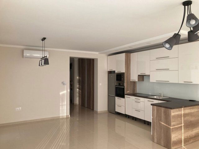 Kiadó ikerház, albérlet, Nyíregyházán 390 E Ft / hó, 4 szobás