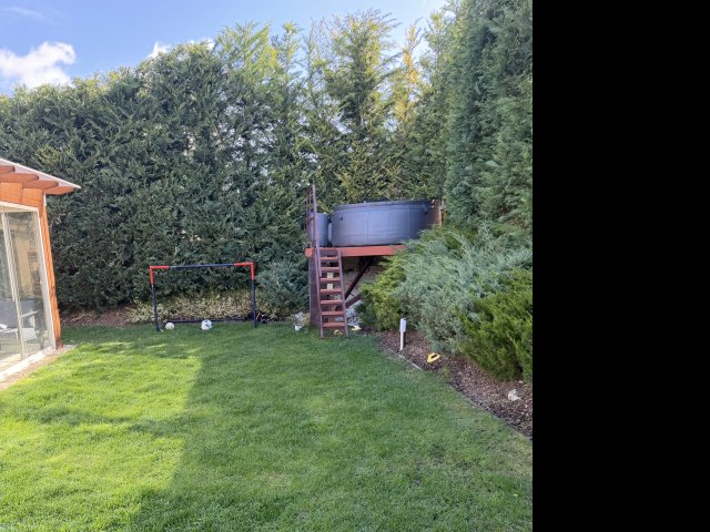 Eladó családi ház, Ürömön 184.9 M Ft, 4 szobás