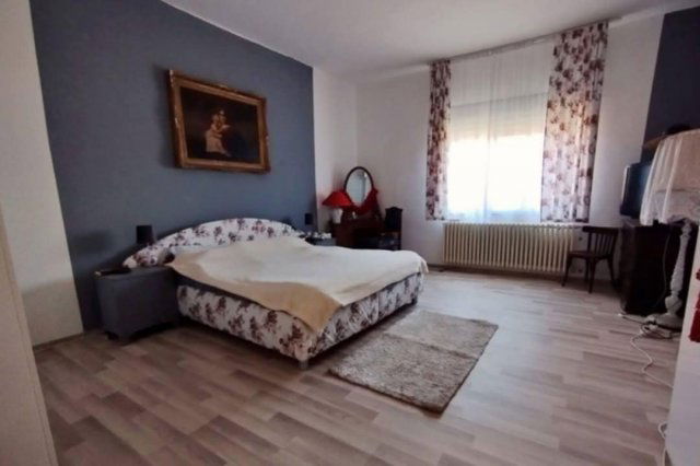 Eladó családi ház, Nagybánhegyesen 13.5 M Ft, 3 szobás