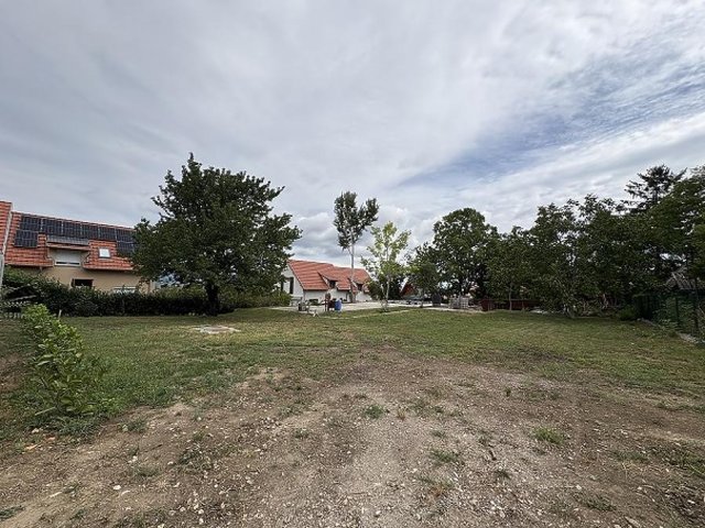 Eladó telek, Budakalászon 109.9 M Ft / költözzbe.hu