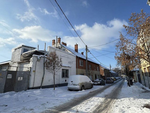 Eladó családi ház, Budapesten, IV. kerületben 58.9 M Ft