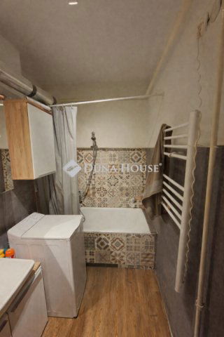 Eladó téglalakás, Szegeden 59.9 M Ft, 2 szobás