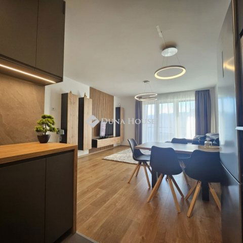 Kiadó téglalakás, albérlet, Budapesten, III. kerületben