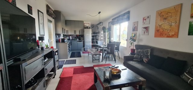 Eladó családi ház, Szadán 83.9 M Ft, 3 szobás