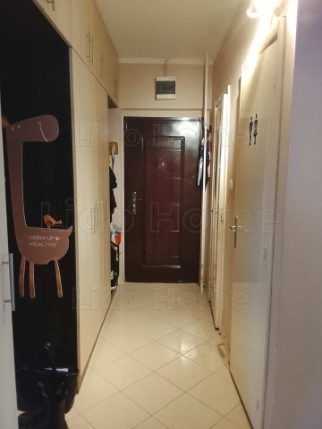 Eladó panellakás, Tatabányán 49.9 M Ft, 3 szobás