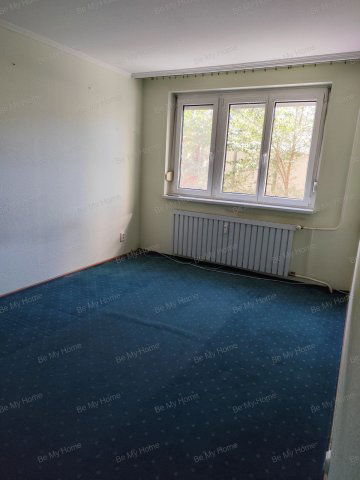 Eladó panellakás, Budapesten, III. kerületben 76.9 M Ft, 3 szobás