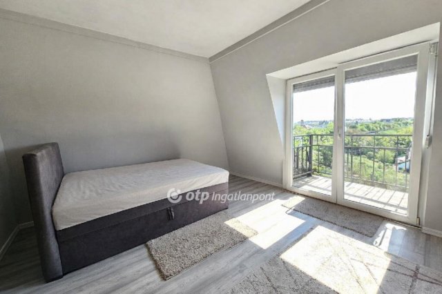 Eladó téglalakás, Budapesten, XIV. kerületben 52.9 M Ft