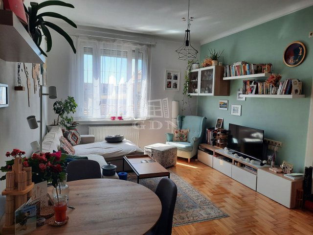 Eladó téglalakás, Budapesten, IX. kerületben 104 M Ft, 2 szobás