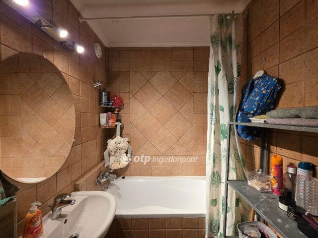 Eladó panellakás, Budapesten, X. kerületben 89.9 M Ft, 3 szobás