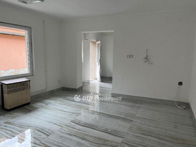 Eladó családi ház, Mezőkövesden 32.9 M Ft, 3 szobás