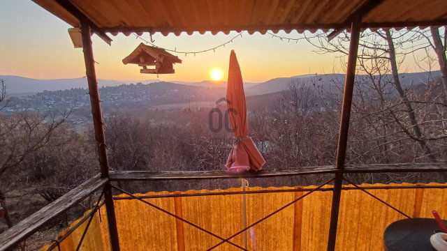 Eladó családi ház, Verőcén 49.9 M Ft, 1 szobás