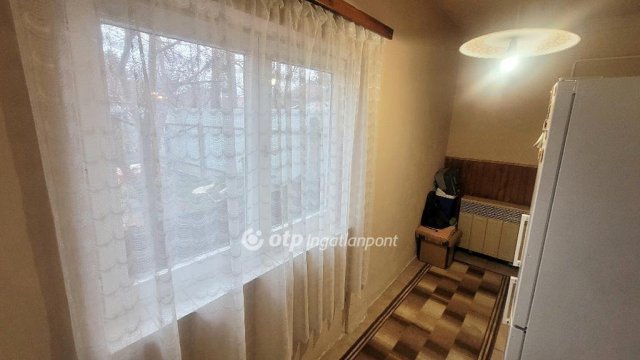 Eladó családi ház, Jászberényben 34.9 M Ft, 3 szobás