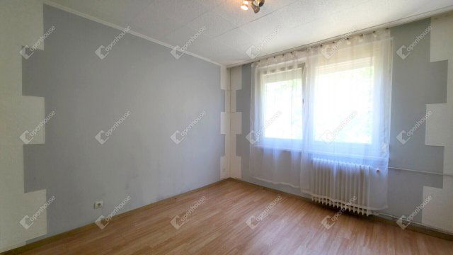 Eladó panellakás, Miskolcon 23.9 M Ft, 2 szobás