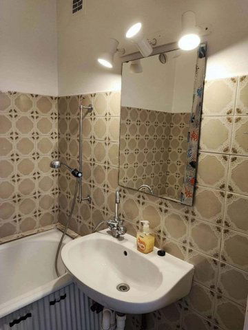 Eladó panellakás, Székesfehérvárott 46.49 M Ft, 2 szobás