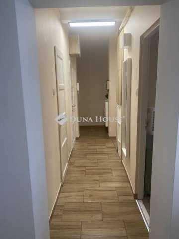 Eladó téglalakás, Budapesten, XXII. kerületben 68 M Ft, 2 szobás