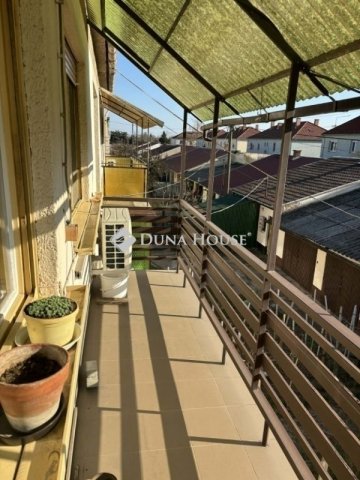 Eladó téglalakás, Kecskeméten 59.99 M Ft, 3 szobás