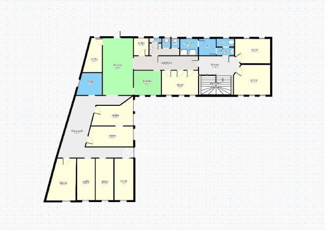 Eladó családi ház, Pápán 249 M Ft, 9+11 szobás