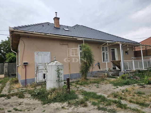Kiadó ipari ingatlan, Dunaharasztin 250 E Ft / hó, 4 szobás