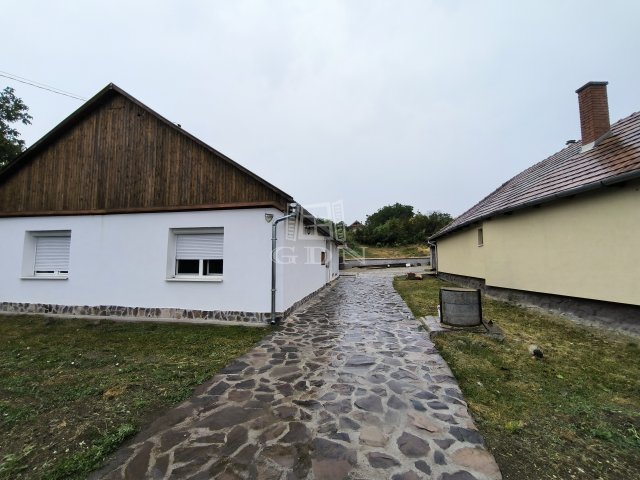 Eladó családi ház, Bujákon 29.9 M Ft, 3 szobás