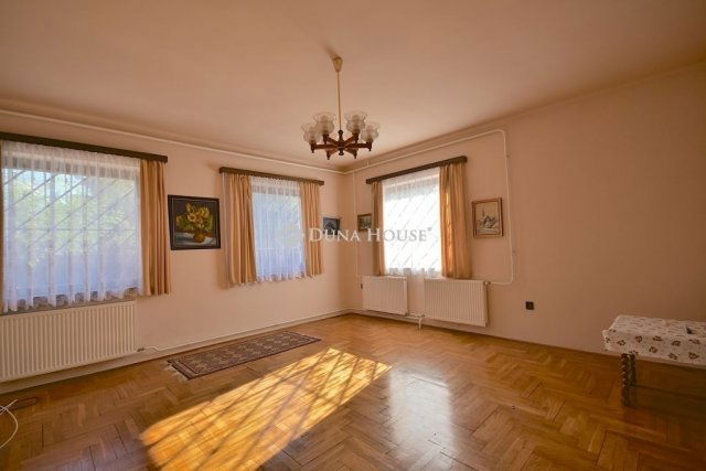 Eladó családi ház, Budapesten, XVI. kerületben 174.99 M Ft