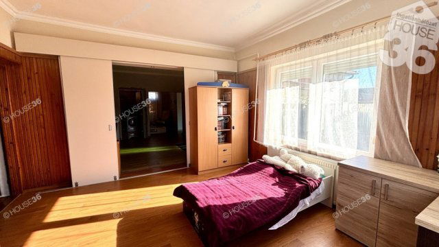 Eladó családi ház, Jászszentlászlón 44.9 M Ft, 4 szobás