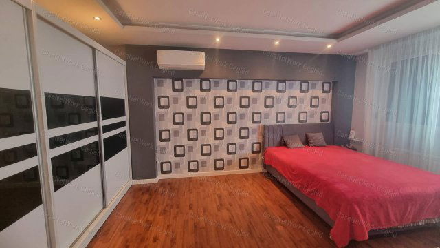 Eladó panellakás, Cegléden 45 M Ft, 2 szobás