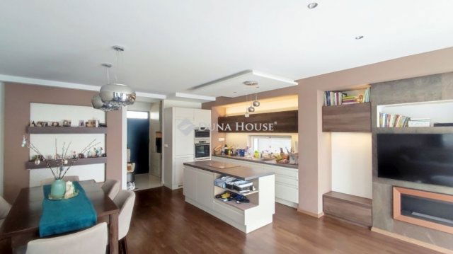 Eladó ikerház, Ürömön 229 M Ft, 5 szobás