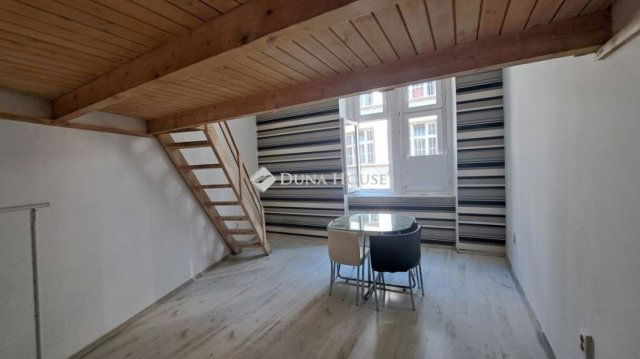 Eladó téglalakás, Budapesten, VIII. kerületben 38.7 M Ft