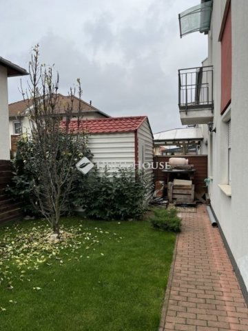 Eladó családi ház, Budapesten, XVIII. kerületben 125 M Ft