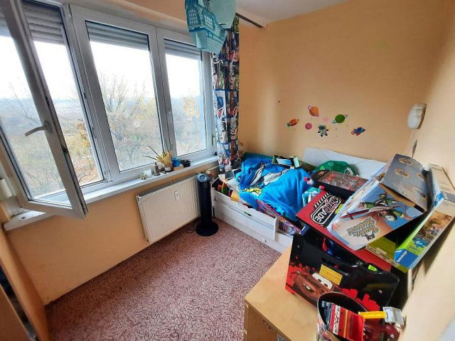 Eladó panellakás, Budapesten, XV. kerületben 49.5 M Ft