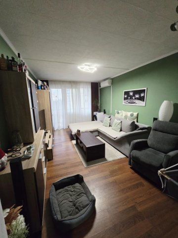 Eladó panellakás, Mosonmagyaróváron 45.9 M Ft, 2+1 szobás