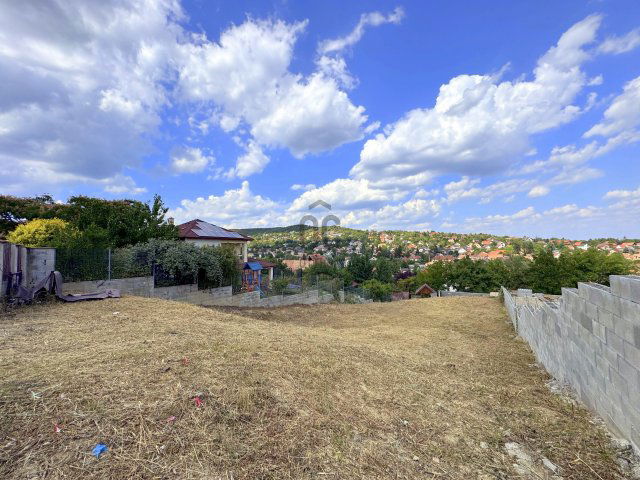 Eladó telek, Pomázon, Nyár utcában 35 M Ft