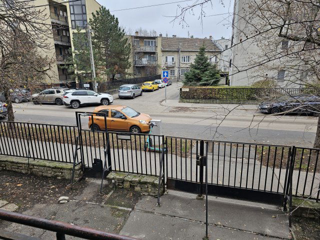 Eladó téglalakás, Budapesten, XI. kerületben, Halmi utcában