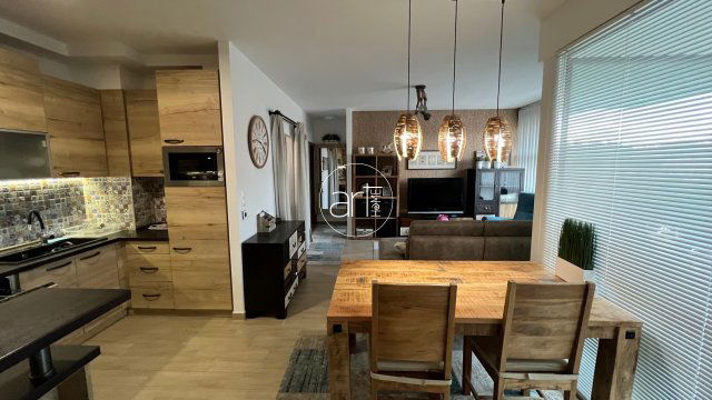 Kiadó téglalakás, albérlet, Szegeden 404 E Ft / hó, 3 szobás
