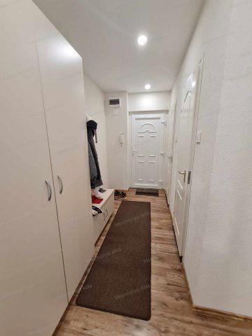 Eladó panellakás, Sopronban 57 M Ft, 2 szobás