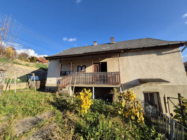 Eladó családi ház, Mátranovákon 13.8 M Ft