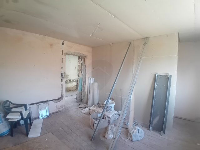 Eladó családi ház, Rózsaszentmártonon 19.5 M Ft, 2 szobás