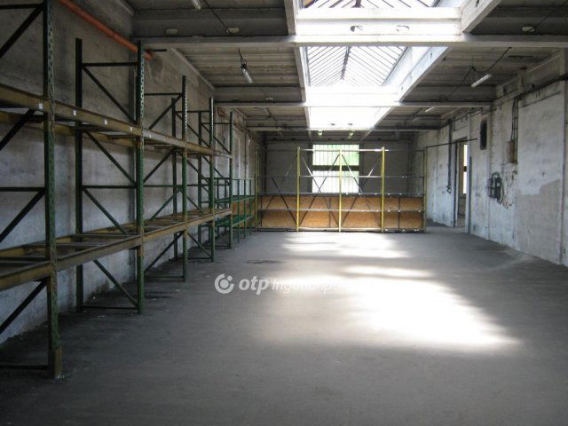 Kiadó ipari ingatlan, Budapesten, IV. kerületben 1410 E Ft / hó