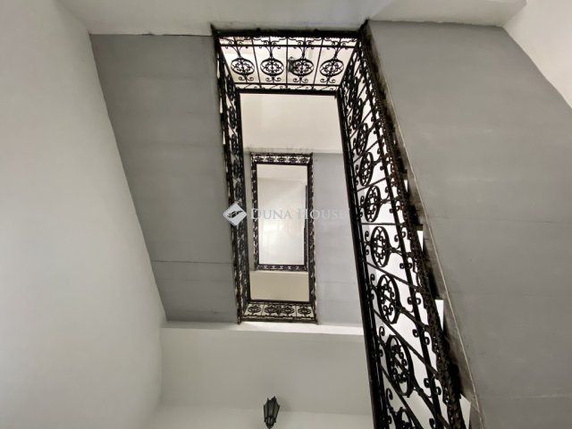 Eladó téglalakás, Budapesten, VII. kerületben 85 M Ft