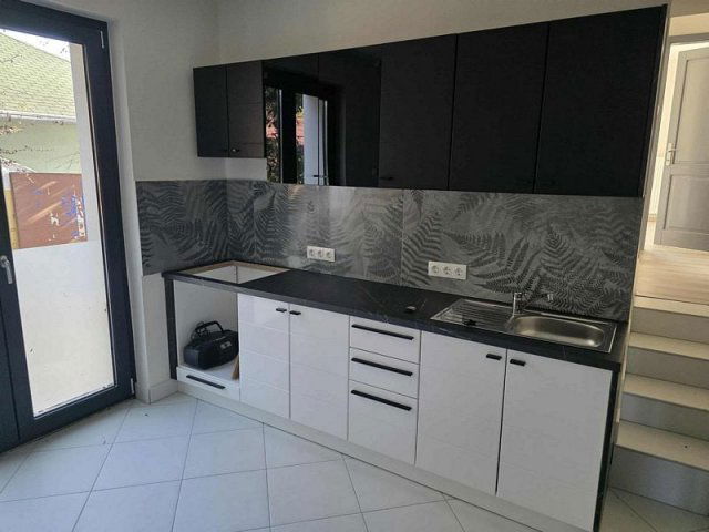 Eladó téglalakás, Érden 94.9 M Ft, 4 szobás