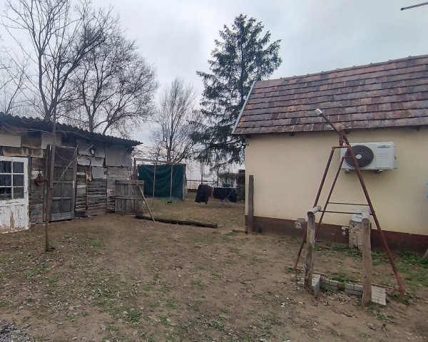 Eladó családi ház, Nagykőrösön 26.5 M Ft, 3 szobás