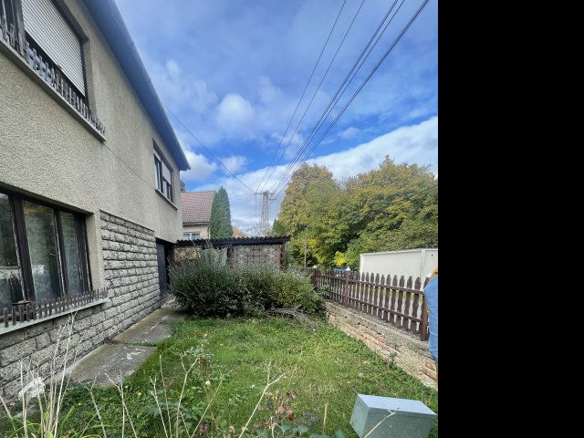 Eladó családi ház, Pécsett 45 M Ft, 2+1 szobás