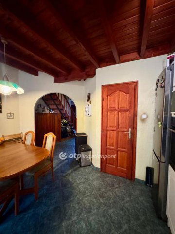 Eladó ikerház, Szigetszentmiklóson 85 M Ft, 4 szobás