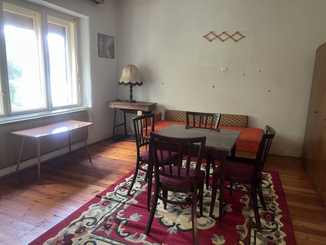 Eladó családi ház, Kompolton 11 M Ft, 4 szobás