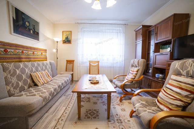 Eladó téglalakás, Kecskeméten 64 M Ft, 2 szobás