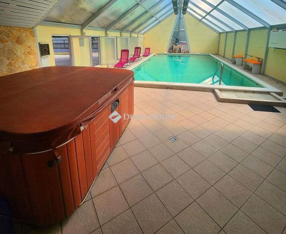 Eladó családi ház, Dabason 110 M Ft, 8 szobás