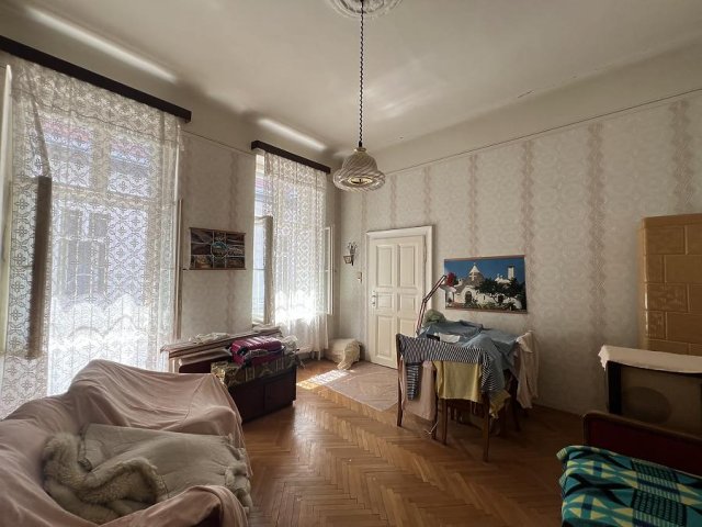 Eladó téglalakás, Budapesten, VI. kerületben, Szófia utcában